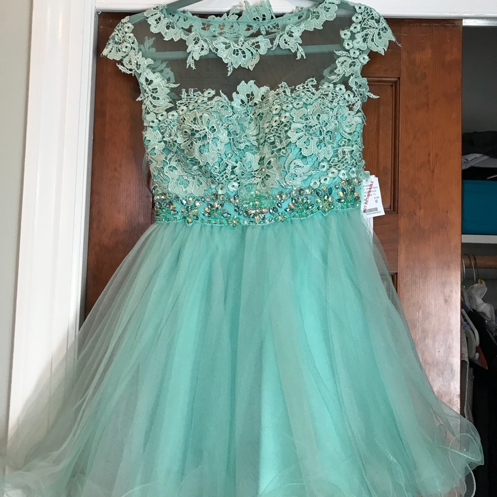 Short turquoise prom dress